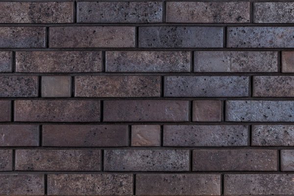 Облицовочный кирпич Тайга черное сокровище скала 1НФ 250х65х120 мм