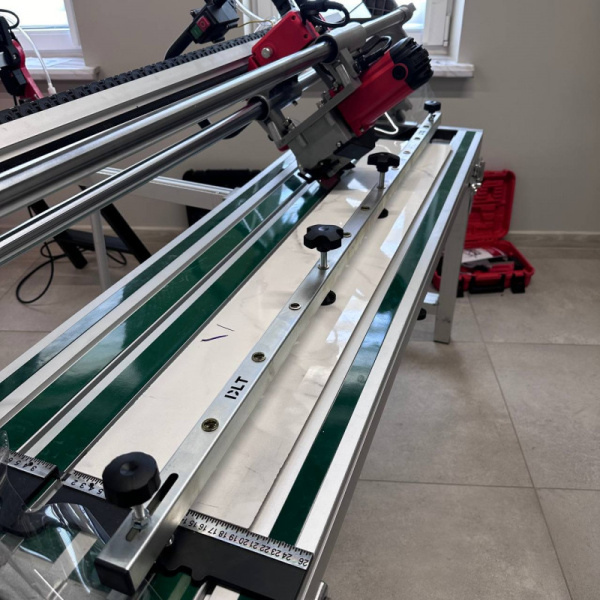 Прижим DLT для выравнивания плитки на электрические плиткорезы с резом 1000-1200мм NEW, арт.2259