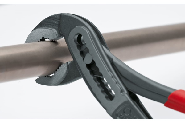 Клещи переставные 180мм покрытие TitanFinish рукоятки обливные NWS ClassicPlus 1651-12-180