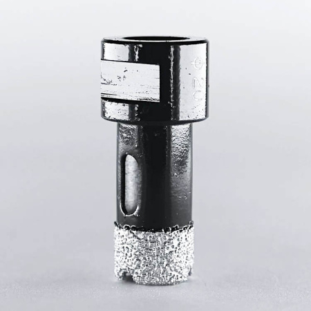 Коронка алмазная 20 мм для УШМ AGT Коронка алмазная 20 мм для УШМ AGT