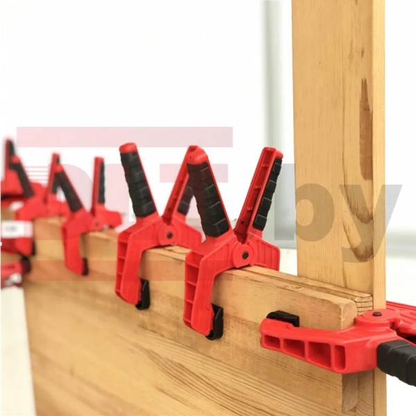 Струбцина быстрозажимная DLT 100 мм усилие 14кг арт. 82640