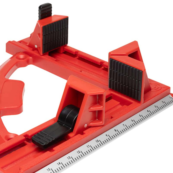 Струбцина угловая 95мм DLT арт.81600