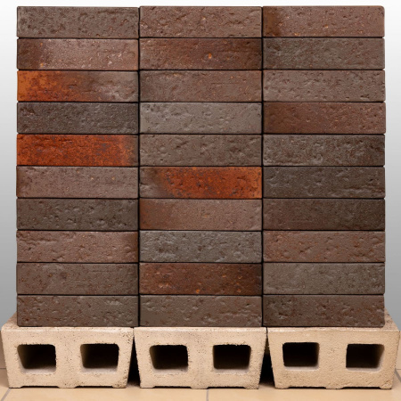 Облицовочный кирпич Тайга антрацит магма 0,7НФ 250х65х120 мм