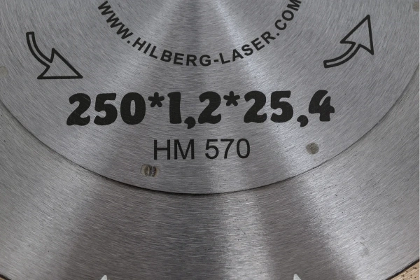 Диск алмазный отрезной 250*25,4 Hilberg Hyper Thin 1,2 mm HM570